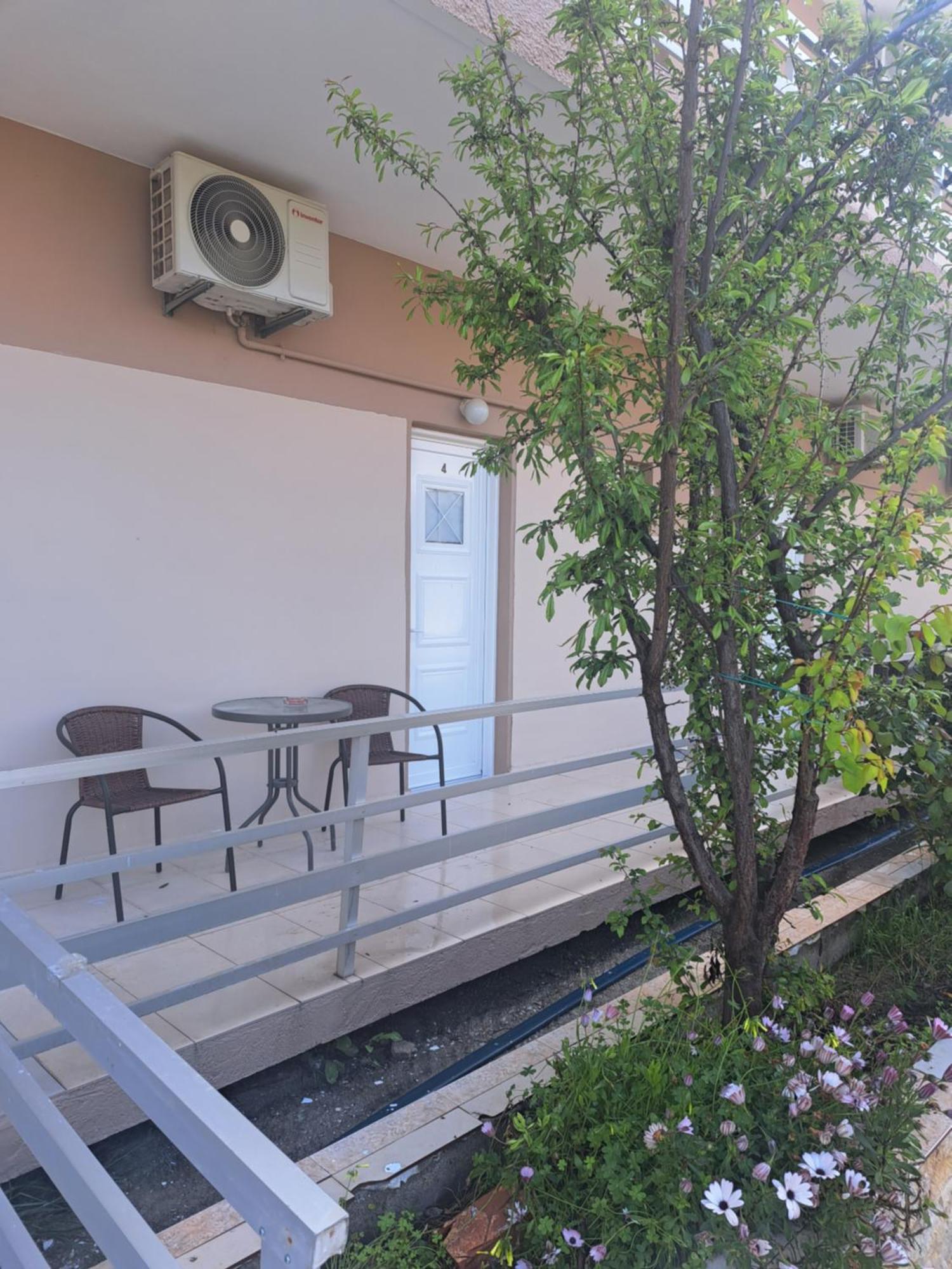 Apartment Mona Agios Georgios (Istiaia-Aidipsos)
